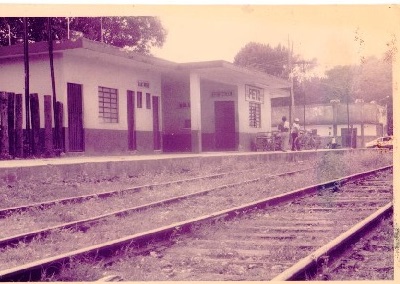 Histórica terminal de ferrocarril de Peto, fotografía realizada en 1994 por Bernardo Caamal itzá.